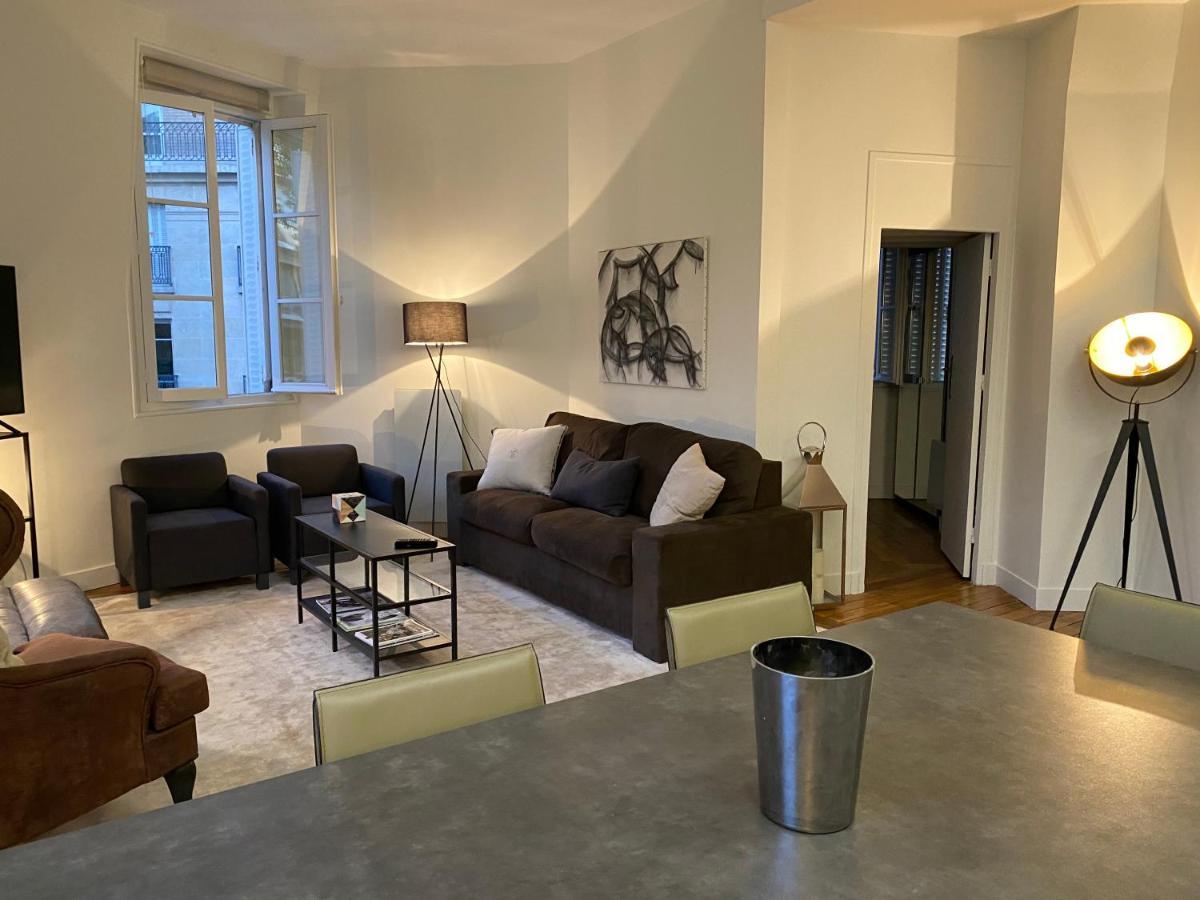 Appartement 3 Chambres Paris 7E エクステリア 写真