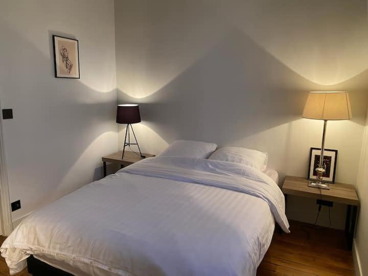 Appartement 3 Chambres Paris 7E エクステリア 写真